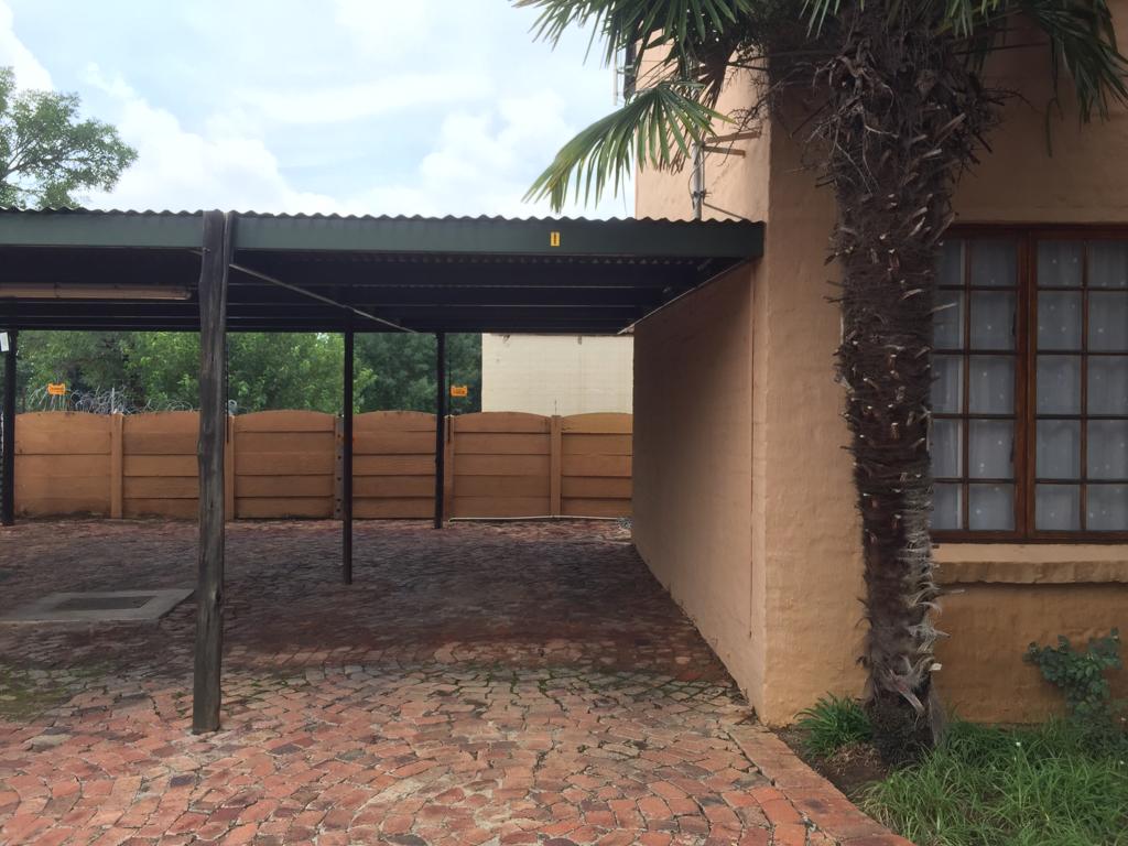 2 Bedroom Property for Sale in Potchefstroom North West